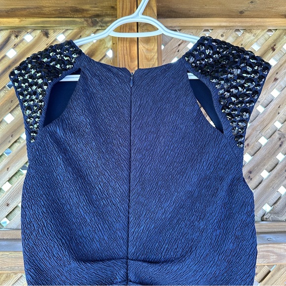 Xscape Navy Blue Sleeveless Formal Dress- size 14 (fits like a 12) - Stunning - Picture 5 of 10